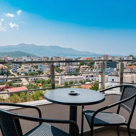 Sunshine Hotel 3*