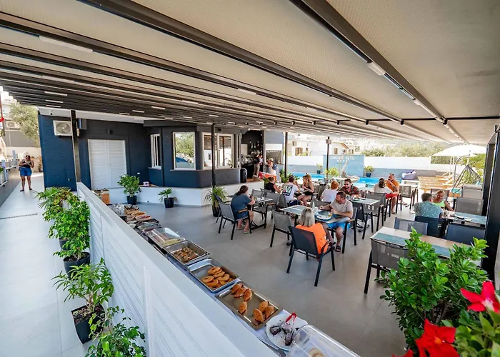 Sunshine Hotel Ksamil