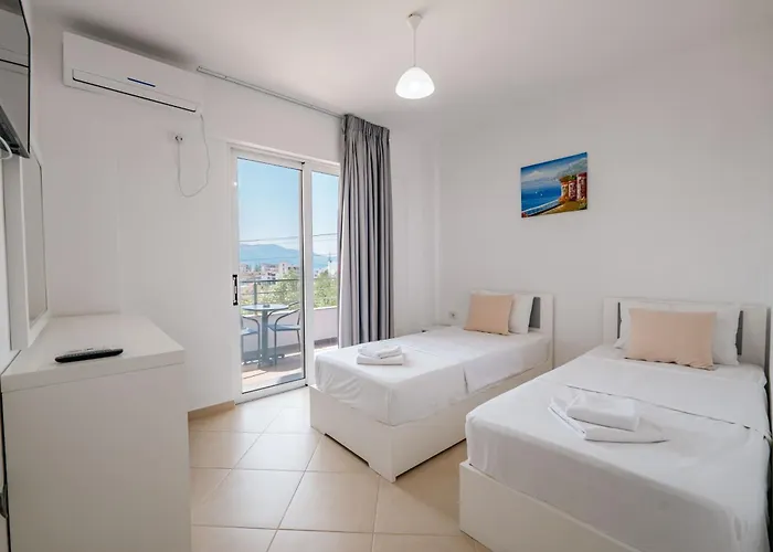 Sunshine Hotel Ksamil